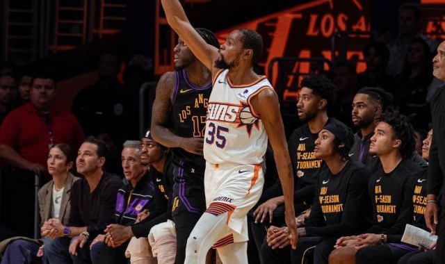 柠檬直播-格局！杜兰特：裁判也会犯错，输球不是因为一个回合